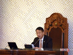 Гишүүдийн ирц бүрдээгүйн улмаас чуулганы хуралдаан дахин хойшлов