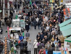 Японы нутгийг орхин гарч байгаа жуулчид 1000 иений татвар төлнө