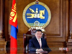 УИХ-ын дарга М.Энхболд мэндчилгээ дэвшүүллээ