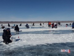 Толбо болон Ачит нуураас 32 тонн загас агнах зөвшөөрөл олгожээ