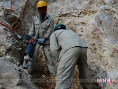 Алтны уурхай нурж, 30 гаруй хүн нас баржээ 