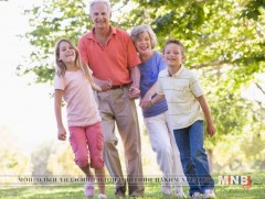 Эмээ өвөө дээрээ өссөн хүүхдүүд урт насалдаг