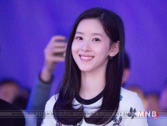 Хятадын хамгийн залуу тэрбумтнаар 25 настай бүсгүй тодорчээ