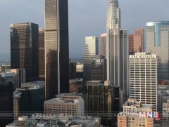 Мэрилон Монрогийн даашинзын хормойг санагдуулам загвартай эко цамхаг