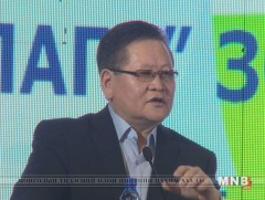 Гэр бүлийн үнэ цэнэ, эцэг, эхийн үүрэг, хариуцлагын талаар зөвлөлдөв