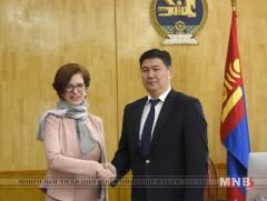 НҮБ-ын Хөгжлийн хөтөлбөрийн Суурин төлөөлөгчийн газрын орлогч даргыг хүлээн авч уулзав