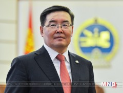 УИХ-ын дарга Г.Занданшатар Монголын багш нарын VII их хурлын төлөөлөгчдөд мэндчилгээ дэвшүүллээ