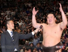 Багш, шавь хоёр сануулга, шийтгэл хүлээжээ 