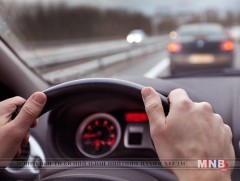 Жолооч нарыг сонирхогчид болон мэргэжлийн гэж ангилах санал гаргажээ