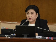 Шинжлэх ухаан, технологийн тухай хуульд нэмэлт, өөрчлөлт оруулах тухай хуулийн төслийг хэлэлцэхийг..