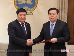 Хууль, тогтоолын төслүүд өргөн барилаа