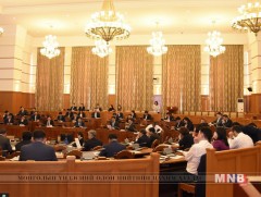 ЕБС-ийн хоол үйлдвэрлэл, үйлчилгээний тухай хуулийн төслийн анхны хэлэлцүүлгийг явууллаа