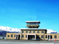 Хүчтэй салхины улмаас Улаанбаатар-Өлгий чиглэлийн онгоцны нислэгийг цуцалжээ