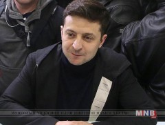 Владимир Зеленский: Зүүн Украины мөргөлдөөнийг 