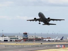 Германы жуулчдыг нисэх хүчний онгоцоор нүүлгэн шилжүүллээ 