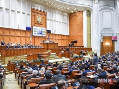 Румын улсын парламент авлигын гэмт хэргийг эцэслэн шийдвэрлэх хууль батална