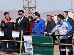 Ерөнхий сайд У.Хүрэлсүх Баянхошуунд ажиллаж байна