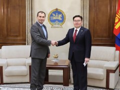 УИХ-ын дарга Г.Занданшатар ЕСБХБ-ны дэд ерөнхийлөгч Алейн Пилоуг хүлээн авч уулзав