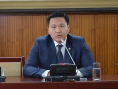 Байнгын хорооны даргаар УИХ-ын гишүүн Т.Аюурсайханыг сонголоо