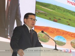 УИХ-ын дарга Г.Занданшатар “Бэлчээрийн ашиглалт, хамгаалалтын эрх зүйн орчныг бүрдүүлэх нь” үндэсн..