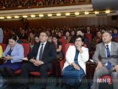 “Гэр бүлийн эерэг уур амьсгал нь ажлын бүтээмж, амьдралын чанарт нөлөөлөх нь” сэдэвт уулзалт болов