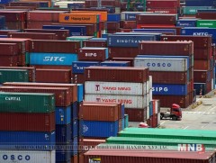 АНУ Хятадын бараа бүтээгдэхүүнд тогтоосон импортын татварыг нэмэгдүүлэхээр төлөвлөж байна