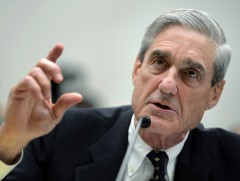 Роберт Мюллер: Дональд Трамп бүрэн цагаадаагүй