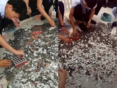 Машин худалдан авахдаа 130 мянга гаруй юанийг зоосон мөнгөөр төлжээ 