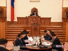 Монгол Улсын эдийн засаг, нийгмийг 2018 онд хөгжүүлэх үндсэн чиглэлийн биелэлтийн тайланг хэлэлцлээ