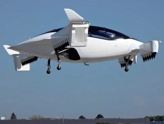 Агаарын цахилгаан такси анхны нислэгээ хийв