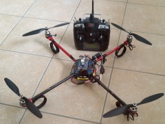 Дэлхийн хамгийн жижиг нисдэг дрон бүтээжээ