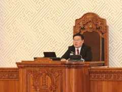 Монгол Улсын Их Хурлын чуулганы хуралдааны дэгийн тухай хуульд нэмэлт, өөрчлөлт оруулах тухай хуул..