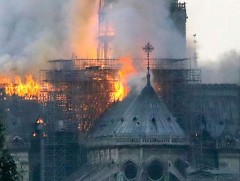 Сүмд дутуу унтраасан тамхины иш эсвэл цахилгааны утасны гэмтлийн улмаас гал гарсан хэмээн таамаг д..