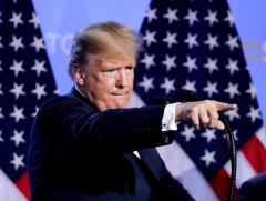 Вашингтон Ираны эсрэг цэргийн ажиллагаа явуулах шийдвэрээ буцаалаа