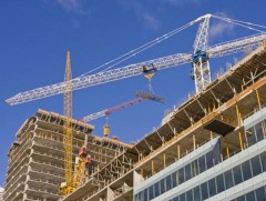 Гурван барилгын ажлыг түр зогсоожээ