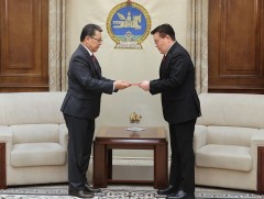 “Таримал ургамлын үр сортын тухай” хуулийн шинэчилсэн найруулгын төслийг өргөн барилаа