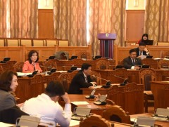 Сэргээгдэх эрчим хүчний тухай хуульд нэмэлт, өөрчлөлт оруулах тухай хууль батлагдлаа