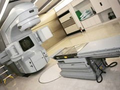 Туяа эмчилгээний технологийн дэвшил шугаман хурдасгуур аппаратыг нэвтрүүллээ