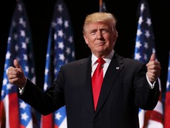 Доналд Трампын сонгуулийн ажил энэ сард эхэлнэ