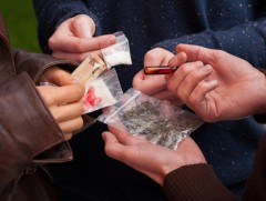 Он гарсаар 9 хүүхэд хар тамхины хэрэгт холбогджээ 