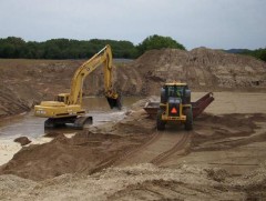 Хууль бусаар ашигт малтмал олборлоход ашигласан техникийг улсын орлого болгоно