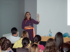 Швед дэх монголчуудад зориулан “Монгол хүний үнэ цэнэ” илтгэл тавилаа 