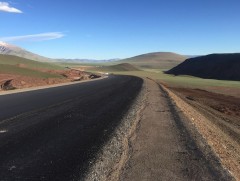 Толбо нуур-Хашаатын даваа чиглэлийн авто замын барилгын ажилд шалгалт хийгдэж байна