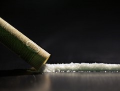 Нидерландад олон нийтийн газар хар тамхи хэрэглэхийг хориглолоо