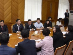 УИХ-ын гишүүн Б.Пүрэвдорж БНСУ-ын Үндэсний Ассамблейн гишүүдийг хүлээн авч уулзав 