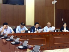 Үндсэн хуульд оруулах нэмэлт, өөрчлөлтийн төслийг хоёр, гурав дахь хэлэлцүүлэгт бэлтгэх үүрэг бүхи..