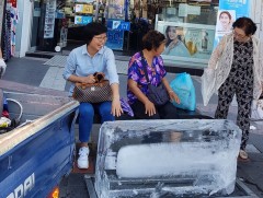 Солонгост бүгчим халуун өдрүүд үргэлжилсээр байна 