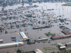 Монголчуудын тусламжийг Эрхүүд...