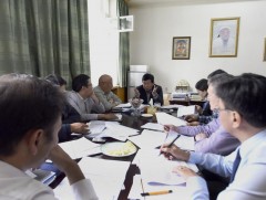 Ажлын дэд хэсгийн ахлагчид Үндсэн хуульд оруулах нэмэлт, өөрчлөлтийн эхийг баригчтай хамтарч хурал..