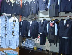 Сурагчийн дүрэмт хувцас 66-120 мянган төгрөгийн үнэтэй байна